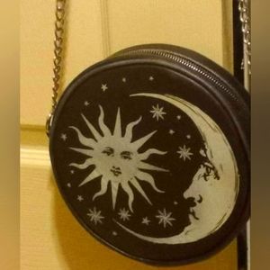 Hot topic Purse